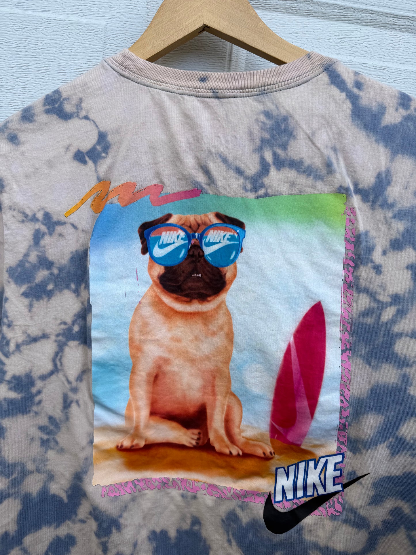 Nike Tropical Pug Bleach Dye Tee - XL