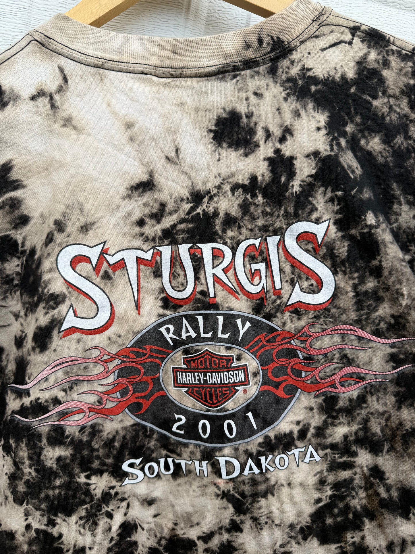 2001 Harley Black Hills Rally Sturgis Bleach Dye Tee - XXL