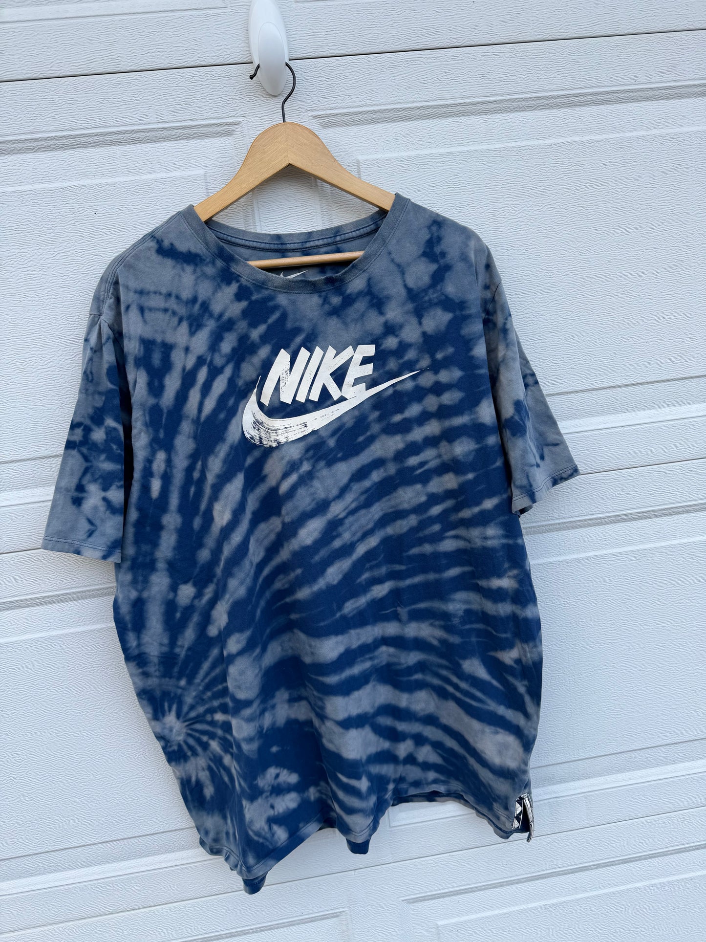 Nike Bleach Dye Tee - XL