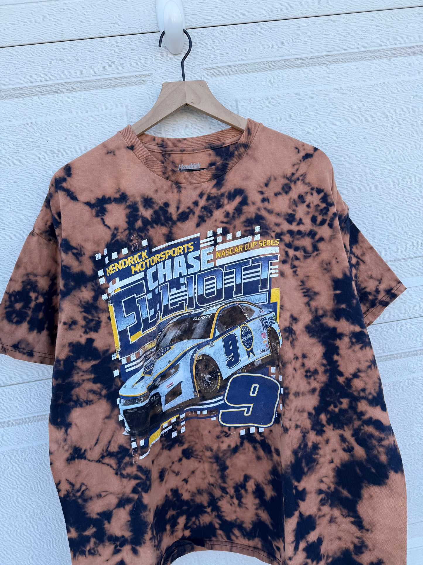 Chase Elliott Nascar Bleach Dye Tee - XXL