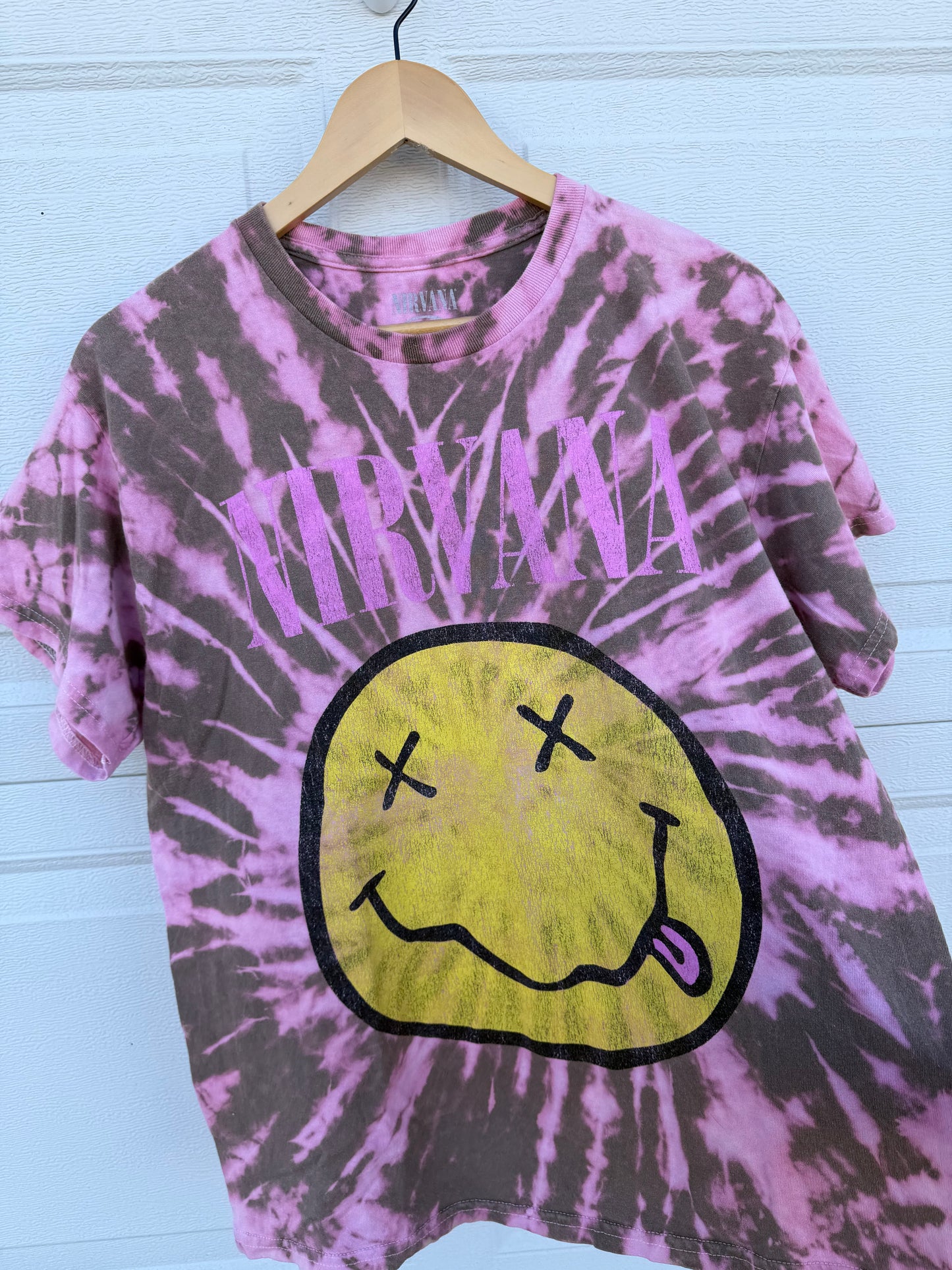 Nirvana Smiley Bleach Dye Tee - L