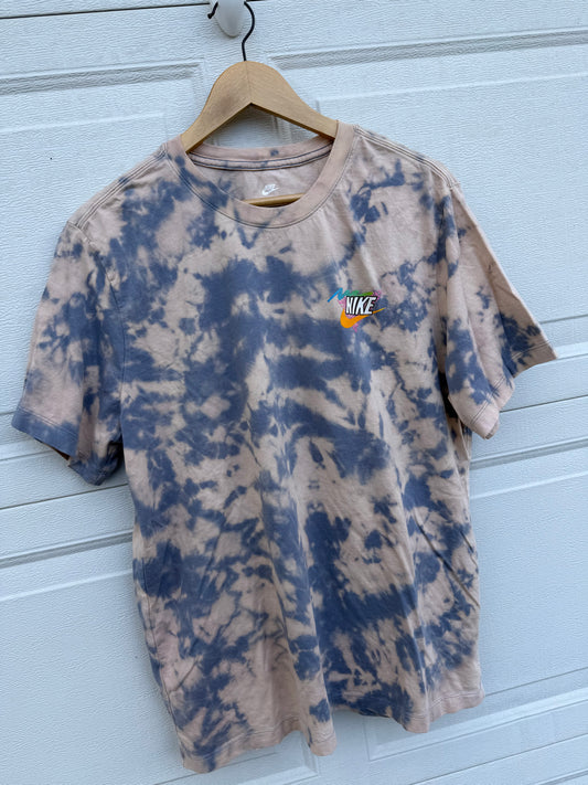 Nike Tropical Pug Bleach Dye Tee - XL