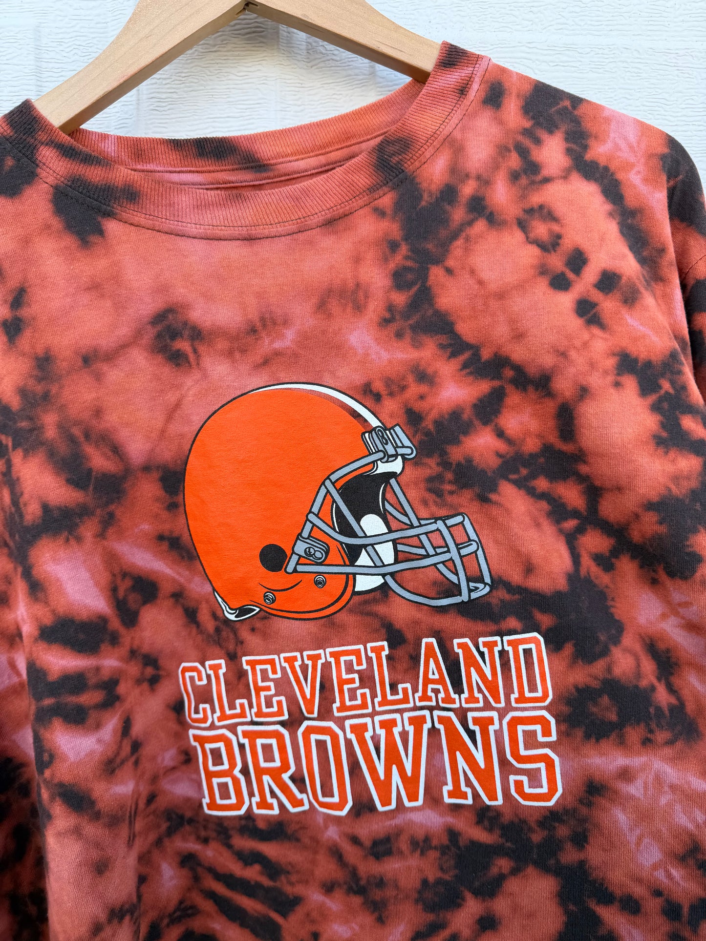 Cleveland Browns Bleach Dye Long Sleeve - XL
