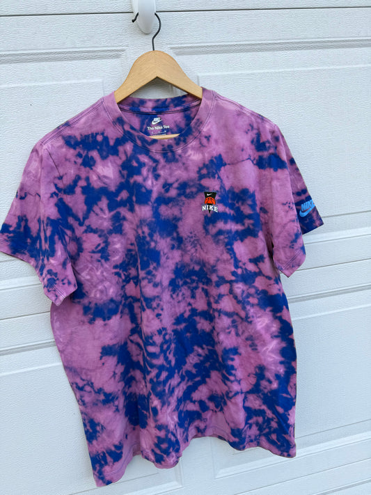 Nike Skull Basketball Bleach Dye Tee - XL