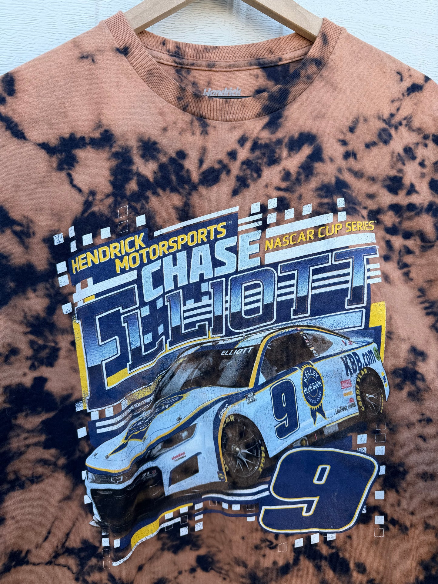 Chase Elliott Nascar Bleach Dye Tee - XXL