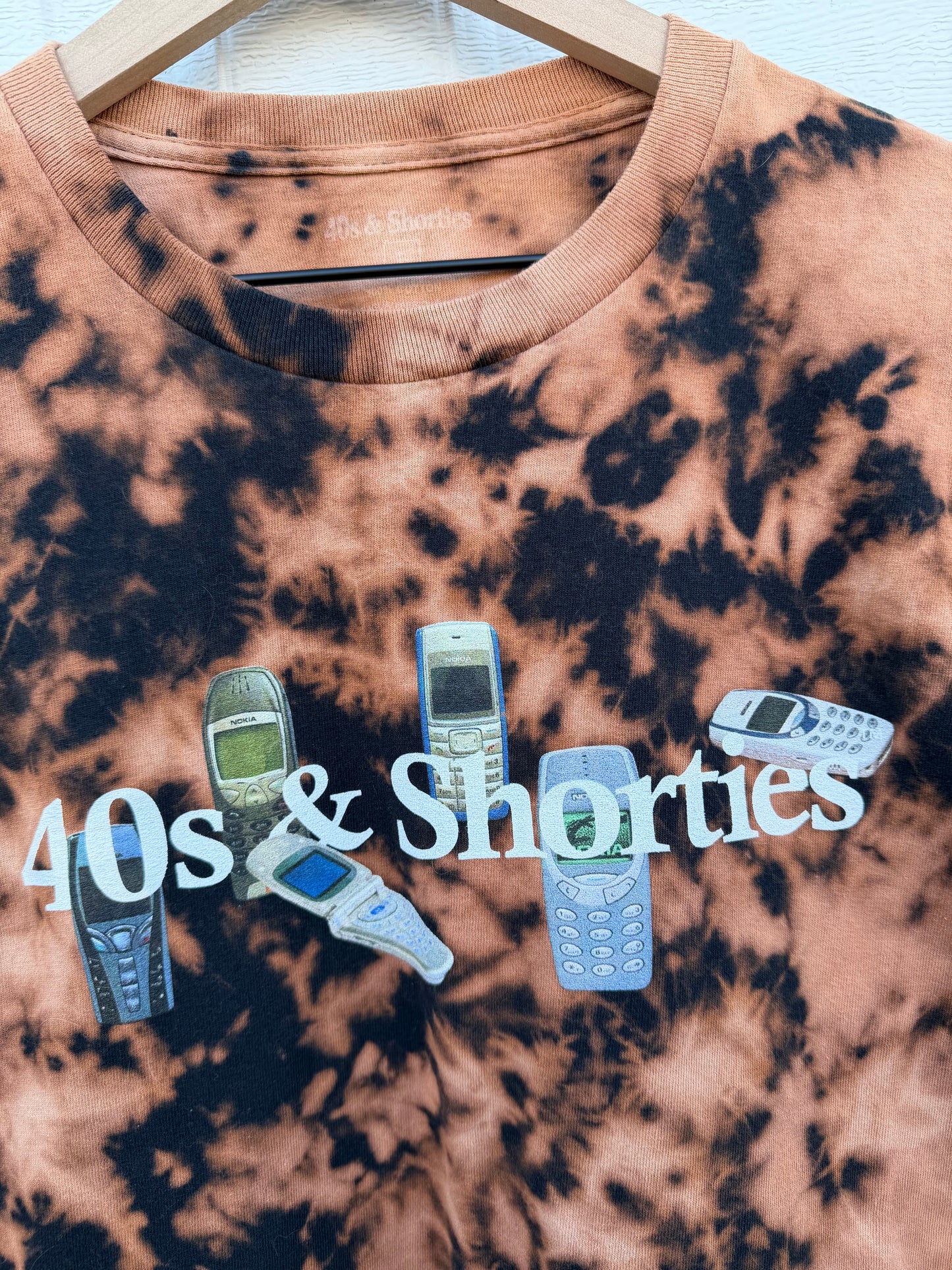 40s & Shorties Y2K Bleach Dye Tee - L