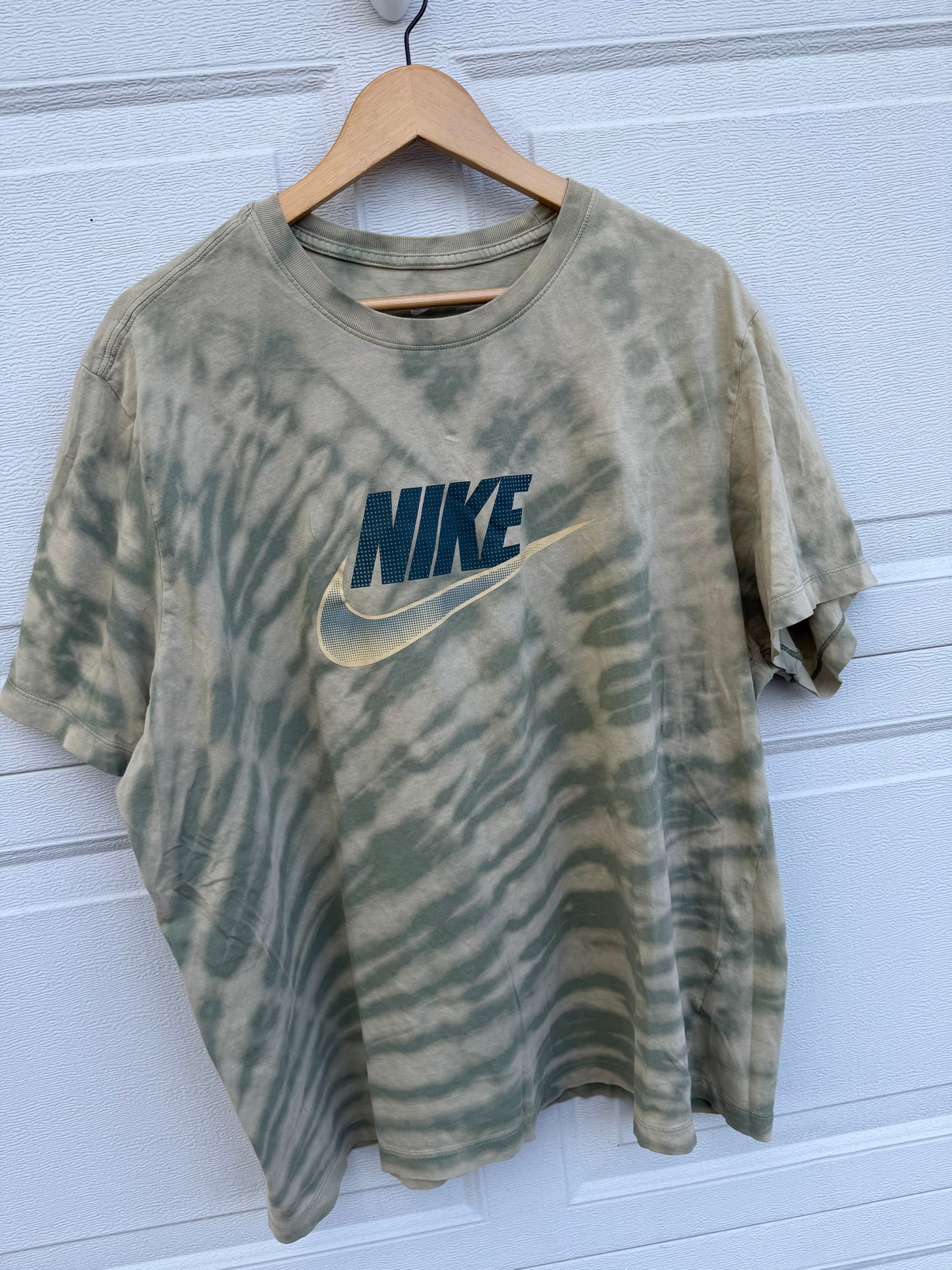 Nike Bleach Dye Tee - 3XL