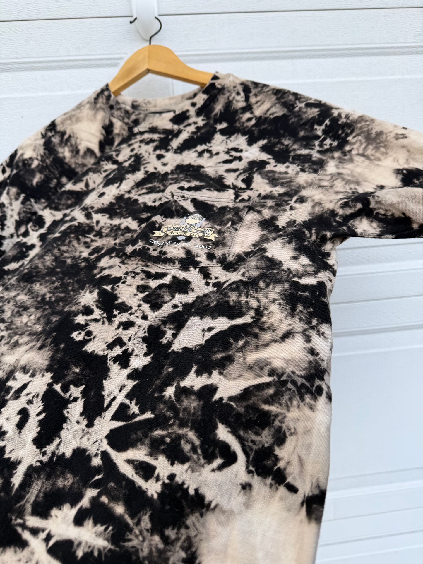 2000 Harley 'Deuce is Wild' Winning Hand Pocket Bleach Dye Tee - L