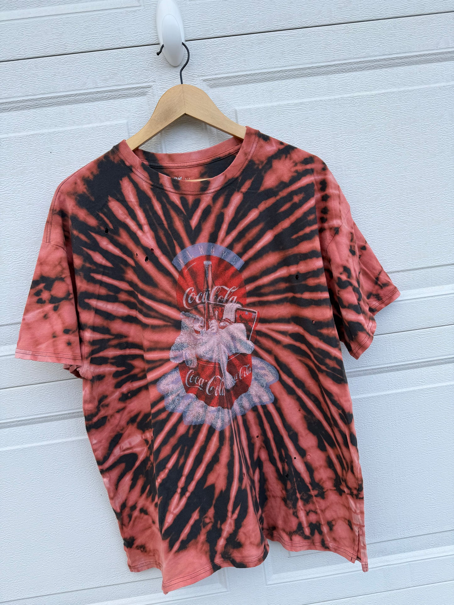 Coca-Cola Polar Bear Distressed Bleach Dye Tee - L