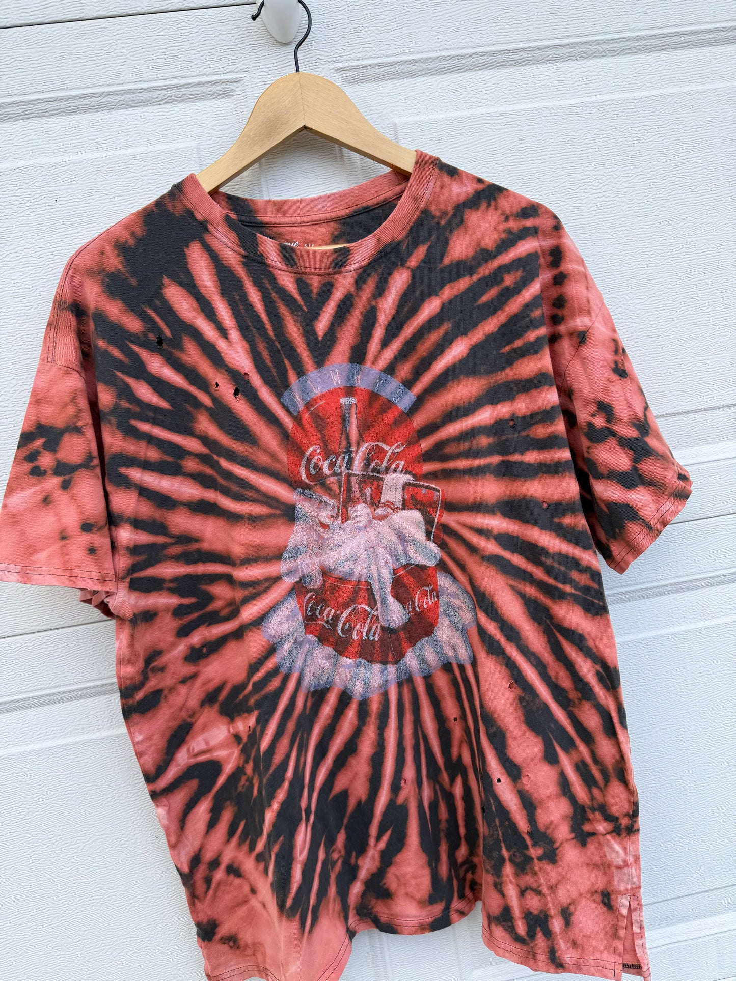 Coca-Cola Polar Bear Distressed Bleach Dye Tee - L