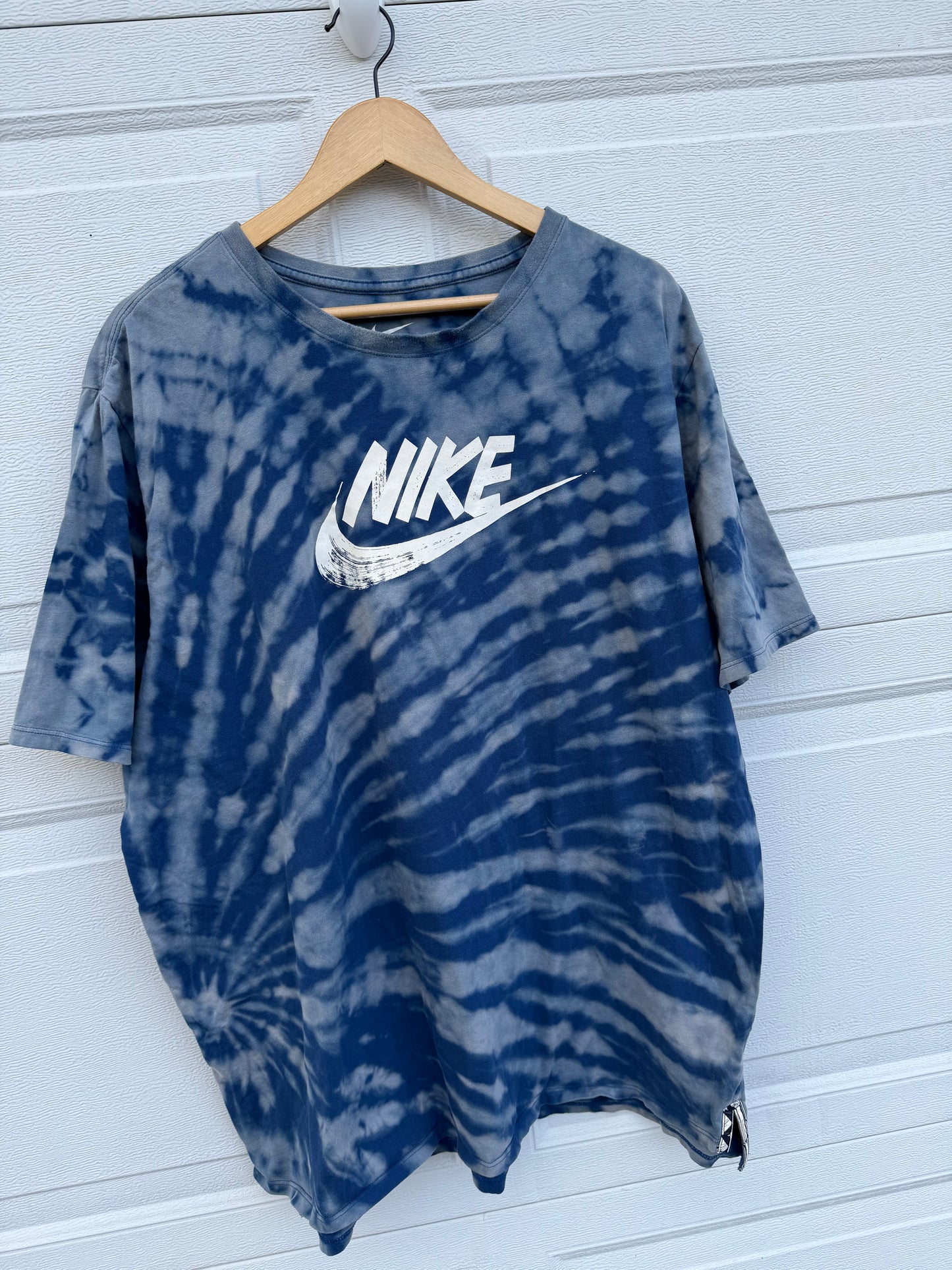 Nike Bleach Dye Tee - XL